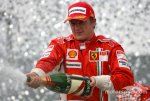 kimi-raikkonen-ferrari-celebr-1.jpg