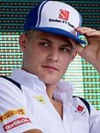 130px-Marcus_Ericsson_2015_Malaysia.jpg 130px-Marcus_Ericsson_2015_Malaysia.jpg