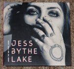 Jess by The Lake, ostos.jpg