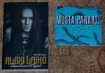 Alexi Laiho ja Musta Paraati, ostos.jpg Alexi Laiho ja Musta Paraati, ostos.jpg