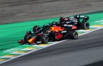 lewis-hamilton-max-verstappen-mercedes-red-bull-sao-paulo-2021-planetf1.jpg